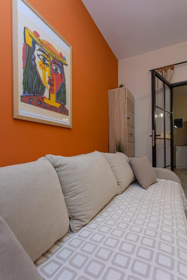 3C'S Apartment Thess :Central, Cosy & Convenient Saloniki Zewnętrze zdjęcie